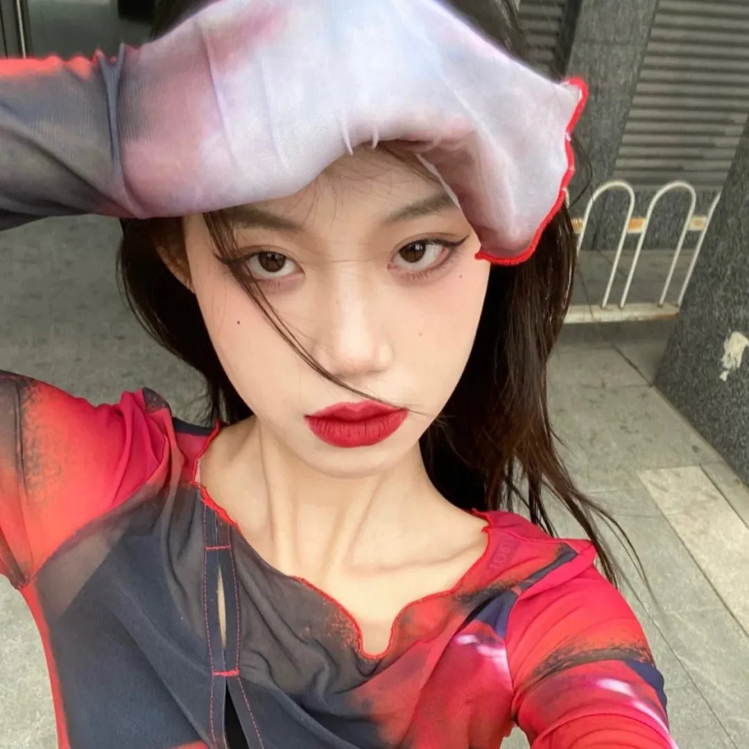 落花浅笑流水冰